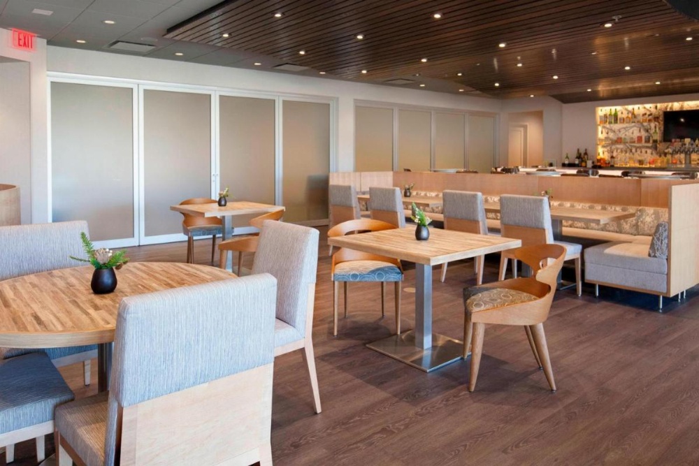 Rochester Airport Marriott Image 12