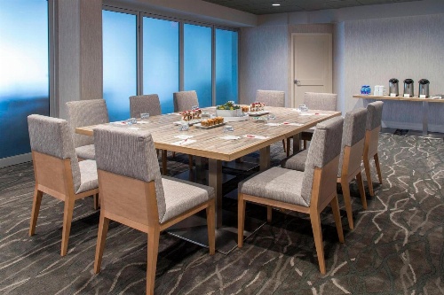 Rochester Airport Marriott image 3